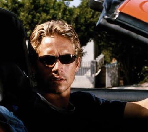 88jx5hvp4b@privaterelay.appleid.com