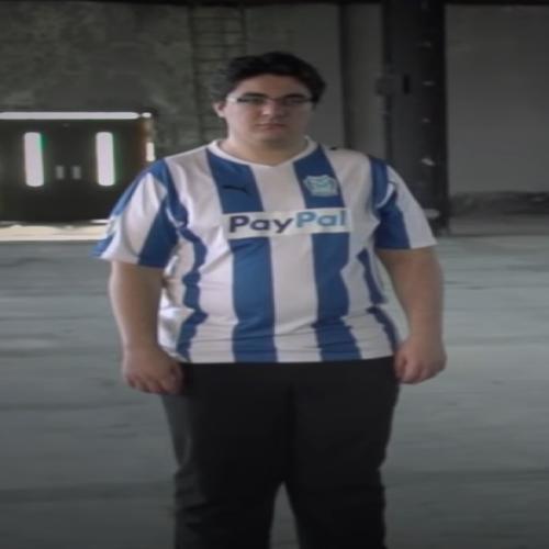 i can chomp her#CHOMP