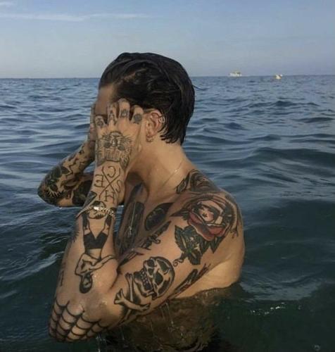 Cxhron̶o̶s̶"#777368629#4280