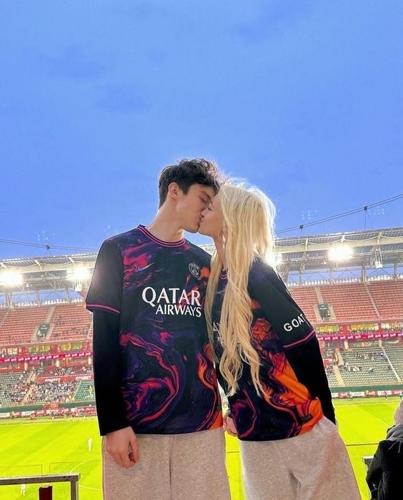 Shainㅤㅤㅤㅤ#406008588#4052