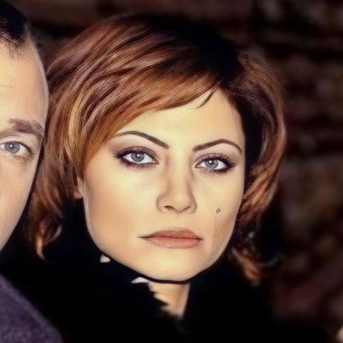 KIZVALLASEMSERT#KOBRA