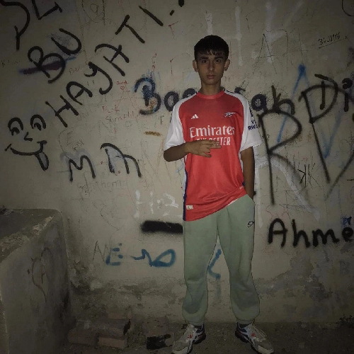 S2GspmKAAN